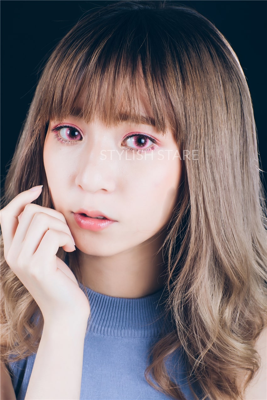 EOS Bubble Pink contacts