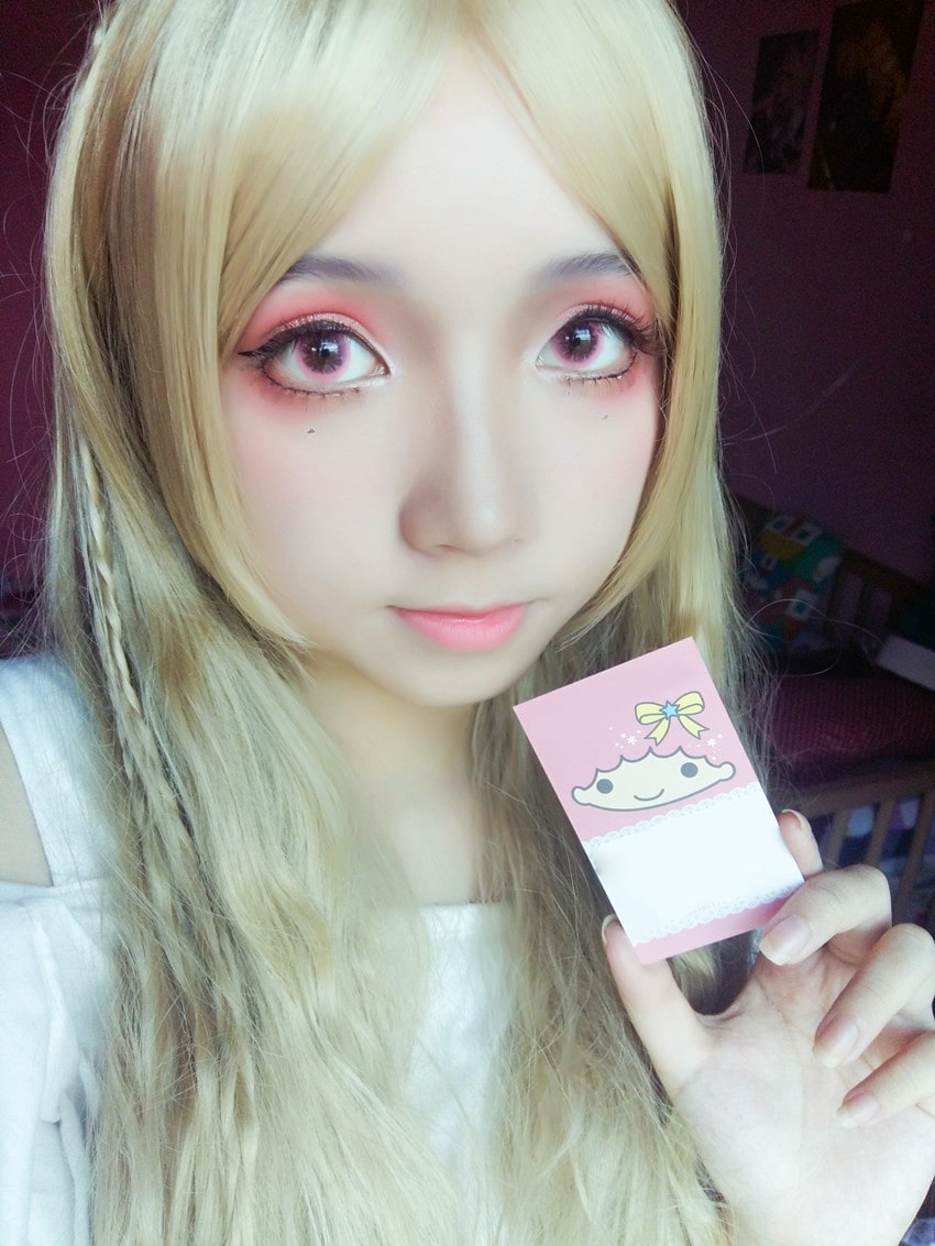 EOS Bubble Pink lenses