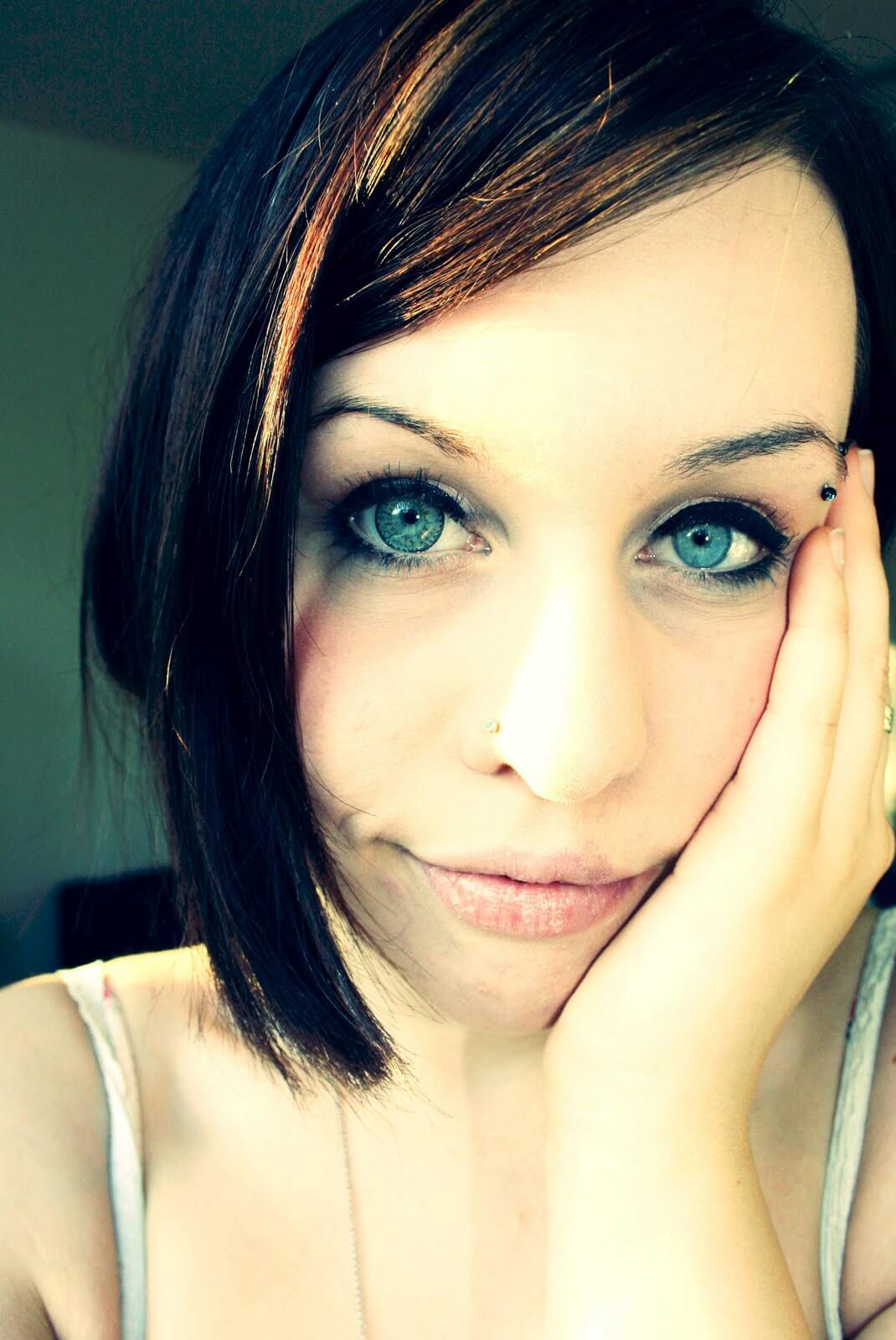 geo nudy golden blue lenses